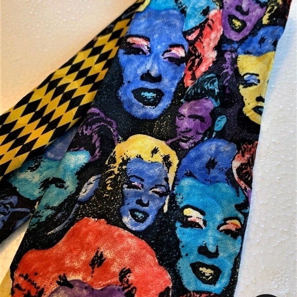 GIANNI VERSACE VINTAGE SILK TIE Pop Art w/ Marilyn Monroe & James Dean 1991